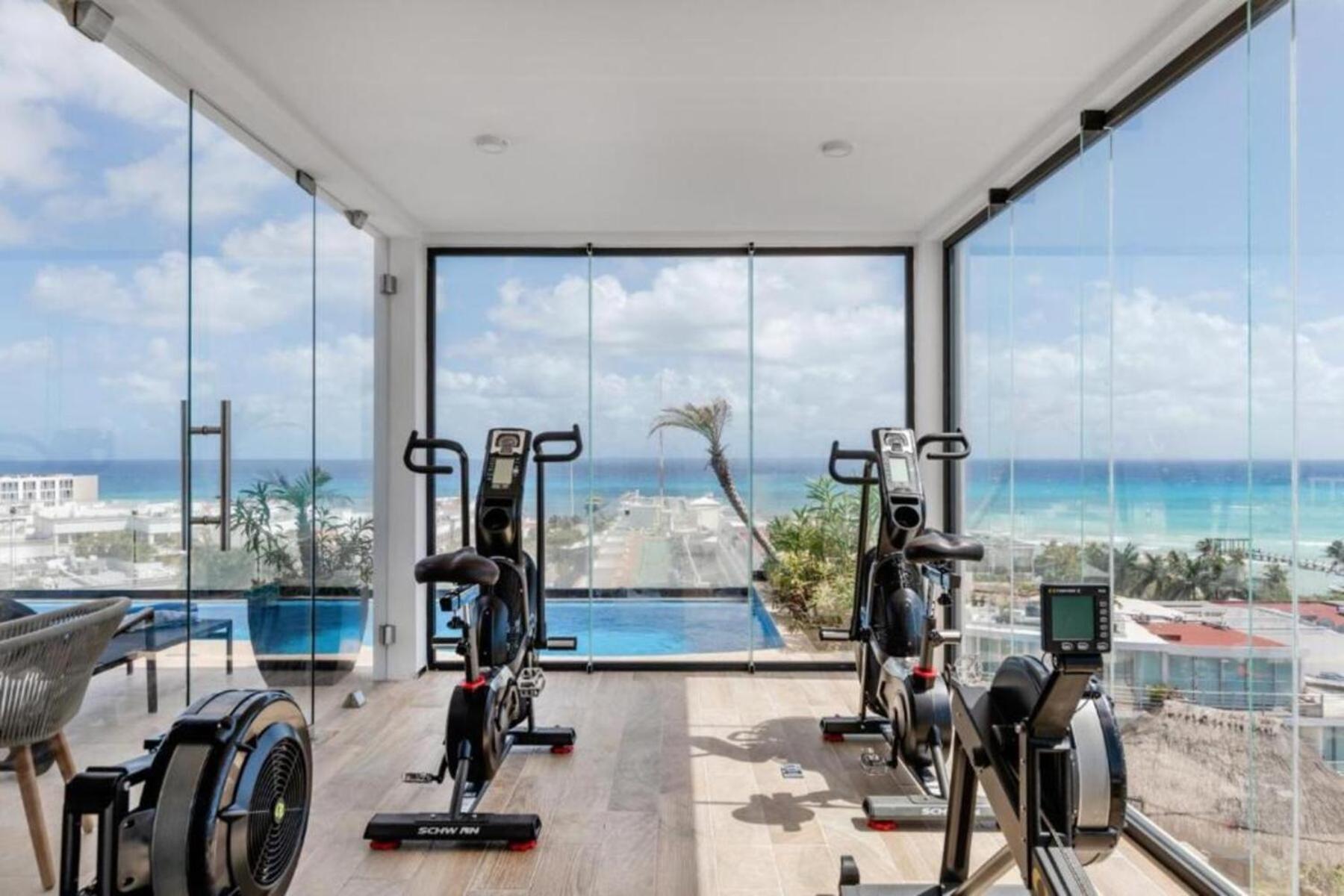 One Paralia Playa del Carmen Exterior photo
